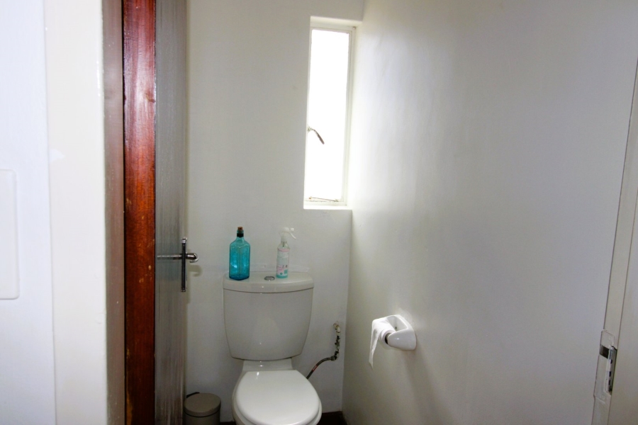 3 Bedroom Property for Sale in Cambridge West Eastern Cape